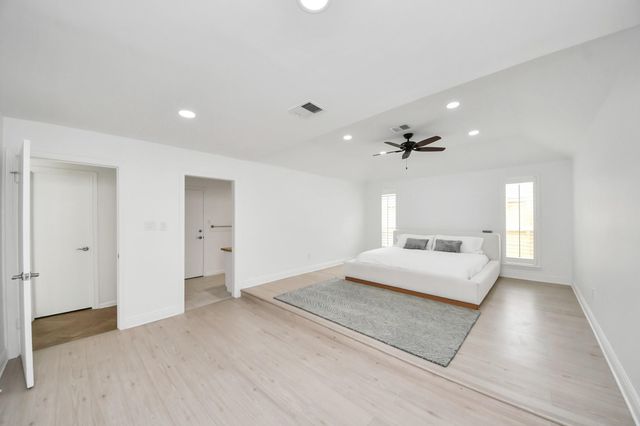 11906 Pebble Rock Drive, Houston, TX 77077