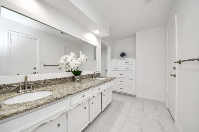 11906 Pebble Rock Drive, Houston, TX 77077