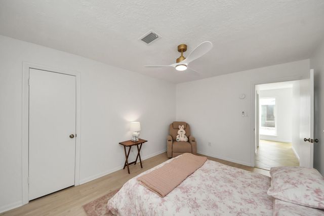 11906 Pebble Rock Drive, Houston, TX 77077
