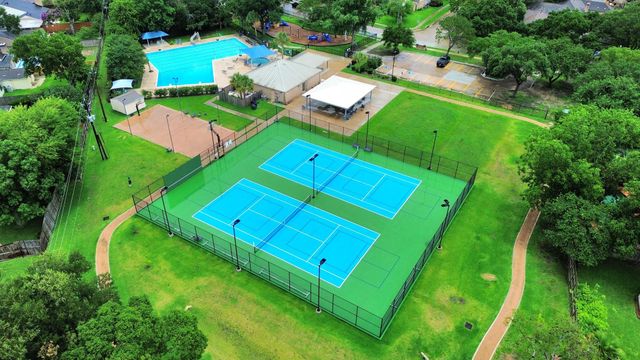 11906 Pebble Rock Drive, Houston, TX 77077