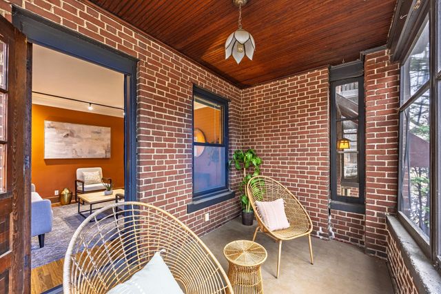 918 Goodrich Avenue A, Saint Paul, MN 55105