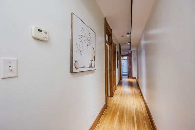 918 Goodrich Avenue A, Saint Paul, MN 55105