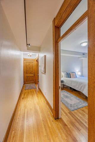 918 Goodrich Avenue A, Saint Paul, MN 55105