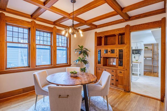 918 Goodrich Avenue A, Saint Paul, MN 55105