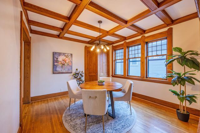 918 Goodrich Avenue A, Saint Paul, MN 55105