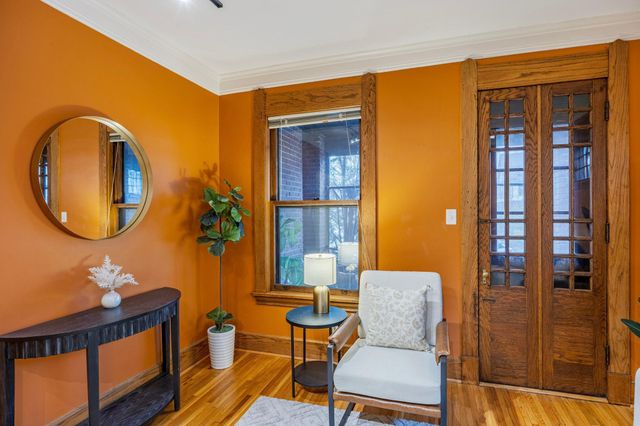 918 Goodrich Avenue A, Saint Paul, MN 55105