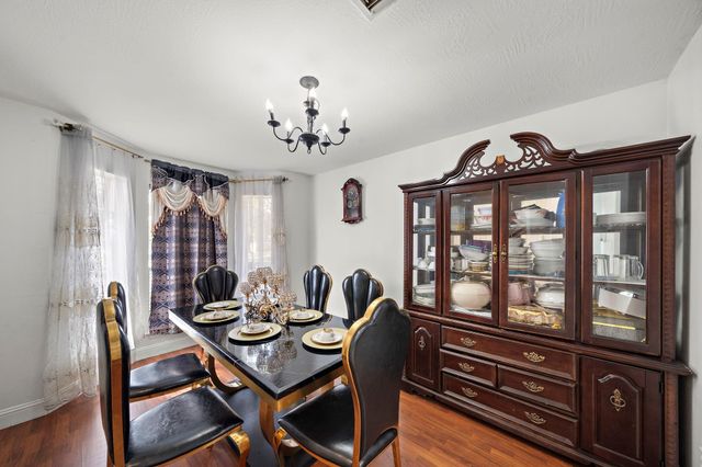 1122 N Magnolia Dale Drive, Fresno, TX 77545