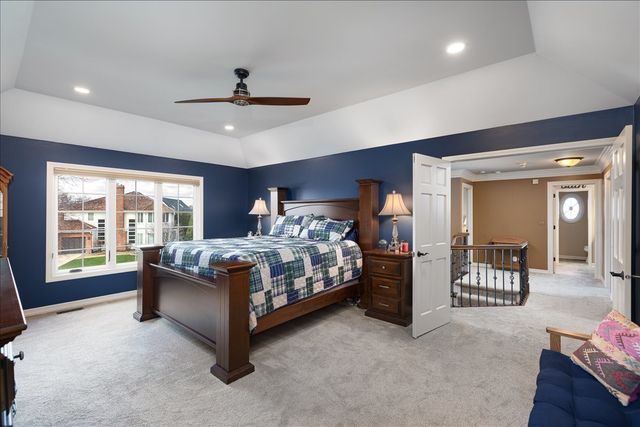 1576 Pine Lake Drive, Naperville, IL 60564