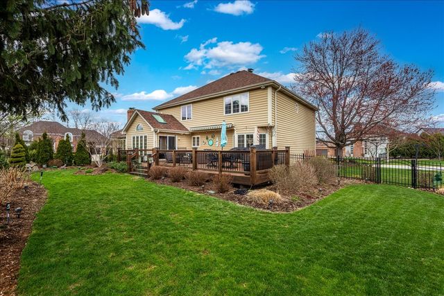 1576 Pine Lake Drive, Naperville, IL 60564