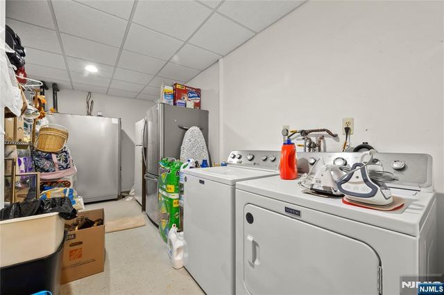 8 Brush Hill Road, Kinnelon Borough, NJ 07405