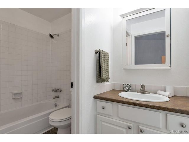 7132 S Bryant St 231, Littleton, CO 80120