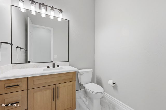 8001 W SAN JUAN Avenue, Glendale, AZ 85303