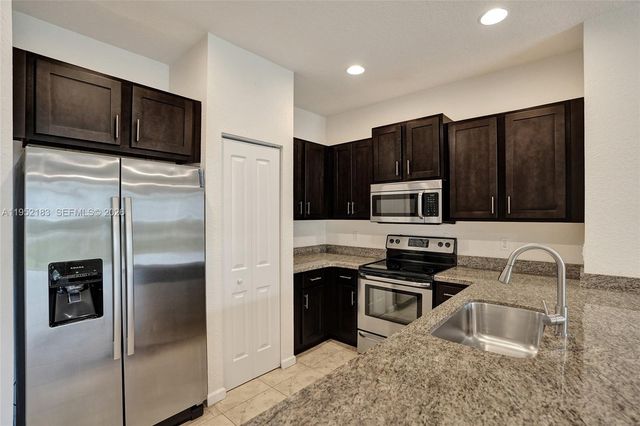 358 SE 1st Way, Deerfield Beach, FL 33441