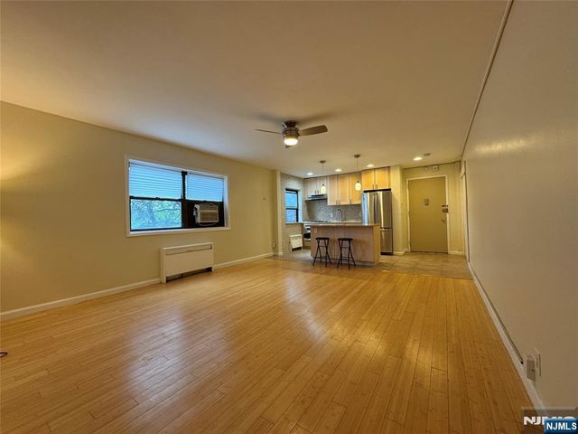 3001 Edwin Avenue 4A, Fort Lee, NJ 07024