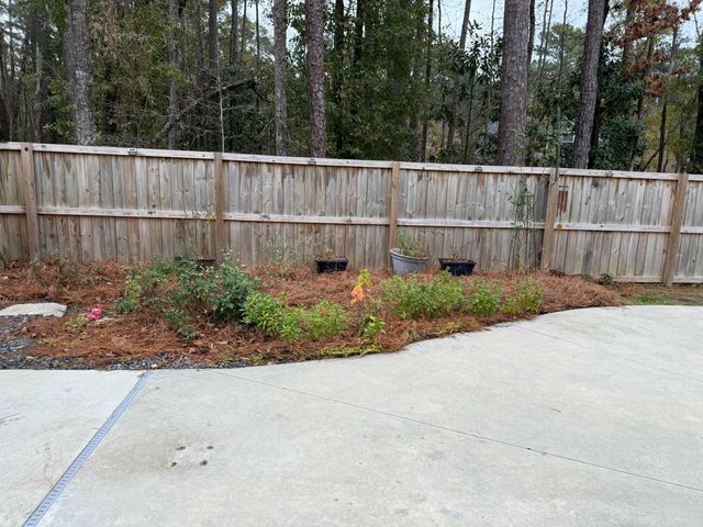 206 Almond Court, Summerville, SC 29483