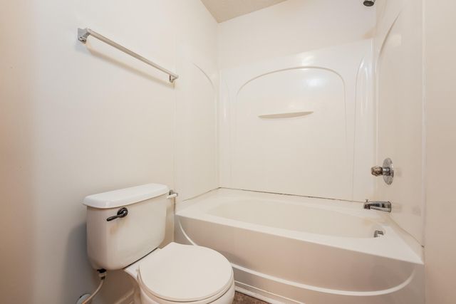 1296 River Rock Road, Hanahan, SC 29410