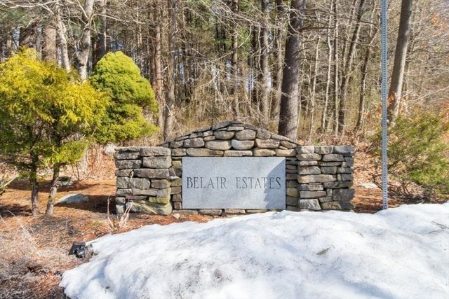37 Reeds Ln, Holbrook, MA 02343