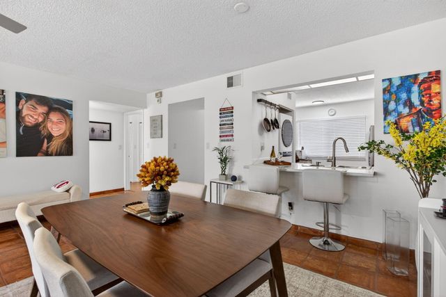 172 W Laurel Drive 1102, Margate, FL 33063