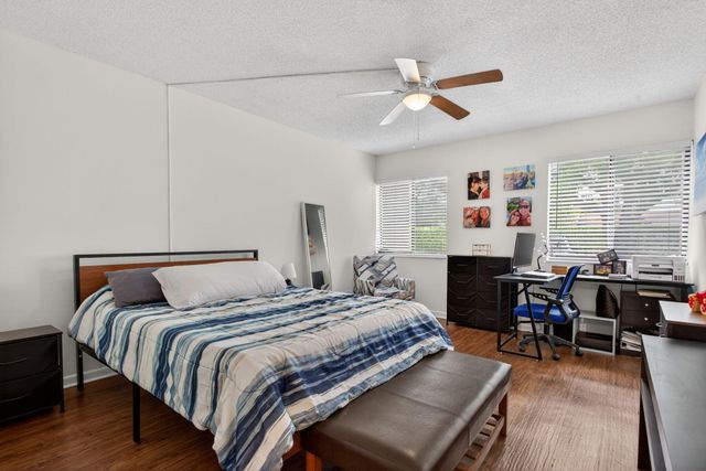 172 W Laurel Drive 1102, Margate, FL 33063
