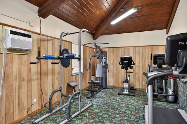 172 W Laurel Drive 1102, Margate, FL 33063