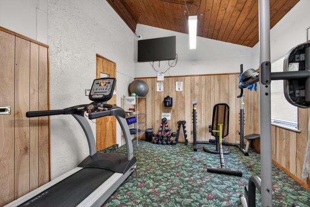 172 W Laurel Drive 1102, Margate, FL 33063