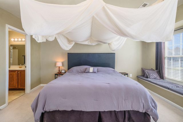 8717 Little Hoop RD, Roanoke, VA 24019