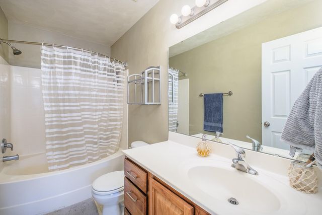 8717 Little Hoop RD, Roanoke, VA 24019