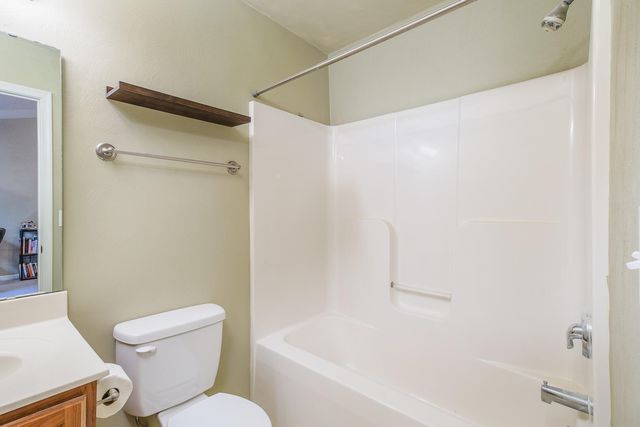 8717 Little Hoop RD, Roanoke, VA 24019