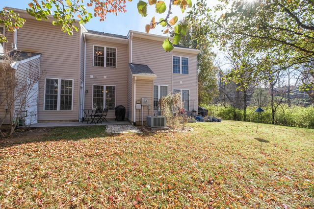 8717 Little Hoop RD, Roanoke, VA 24019