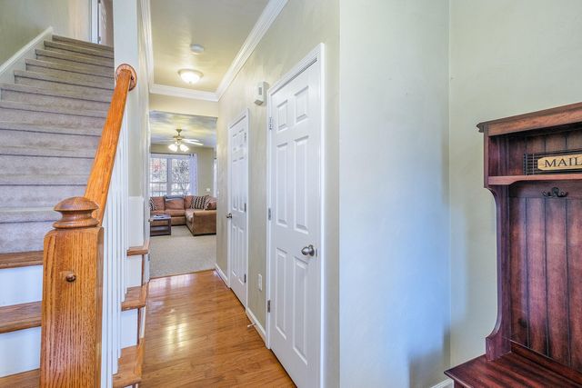 8717 Little Hoop RD, Roanoke, VA 24019