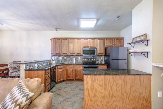 8717 Little Hoop RD, Roanoke, VA 24019