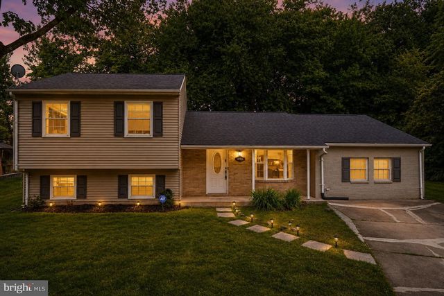 12203 KINGSBROOK ST, Bowie, MD 20721