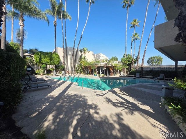 5256 Lindley, Encino (los Angeles), CA 91316