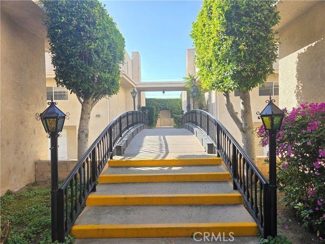 5256 Lindley, Encino (los Angeles), CA 91316