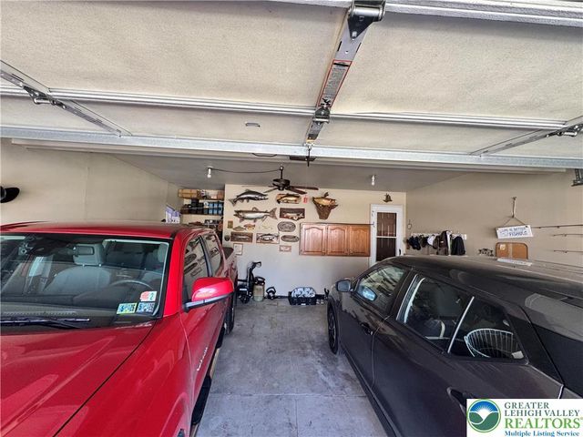 1942 Vintage Drive, Bethlehem Twp, PA 18045