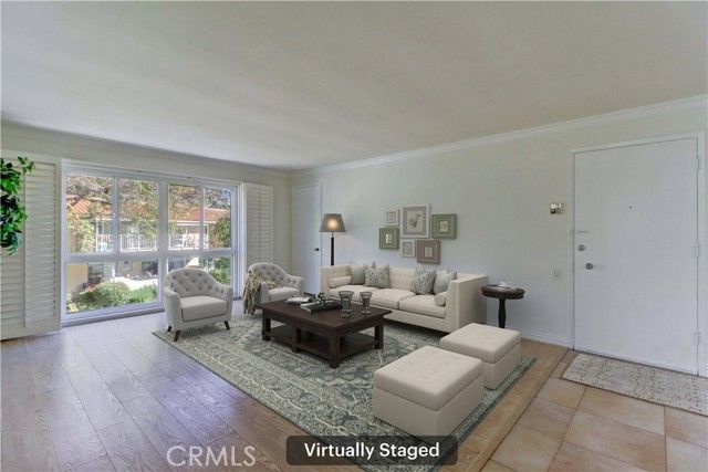 912 Ronda Sevilla O, Laguna Woods, CA 92637