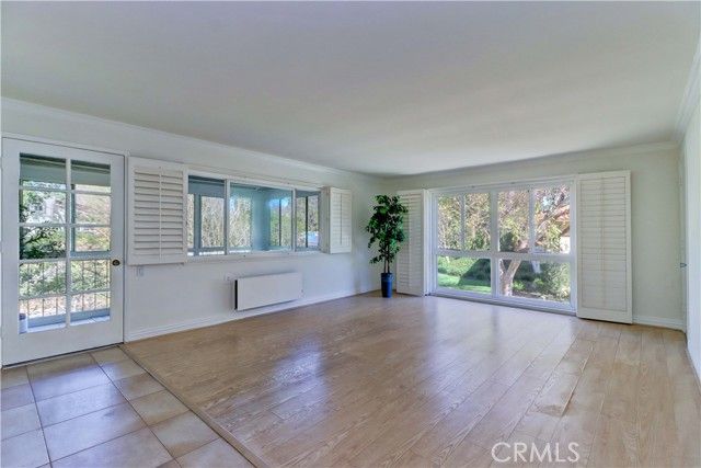 912 Ronda Sevilla O, Laguna Woods, CA 92637