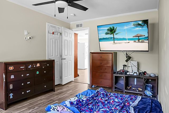 717 Huskie Lane, Saint Stephen, SC 29479