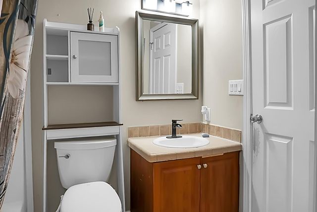 717 Huskie Lane, Saint Stephen, SC 29479