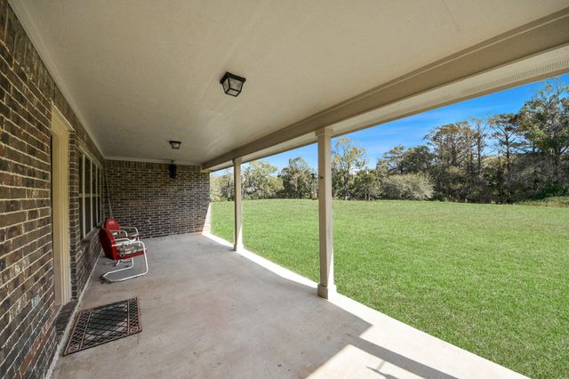 240 Rosalie Street, Shepherd, TX 77371