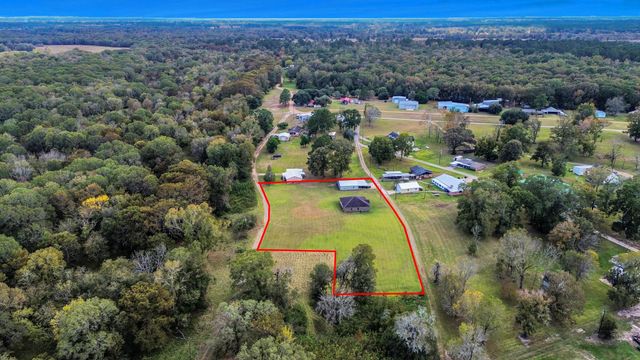 240 Rosalie Street, Shepherd, TX 77371