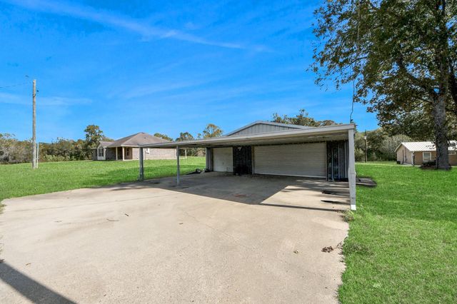 240 Rosalie Street, Shepherd, TX 77371