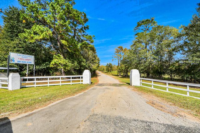 240 Rosalie Street, Shepherd, TX 77371