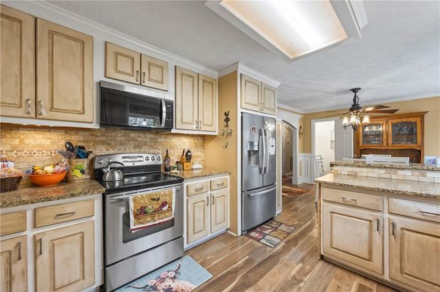 5041 Highway 332, Hoschton, GA 30548