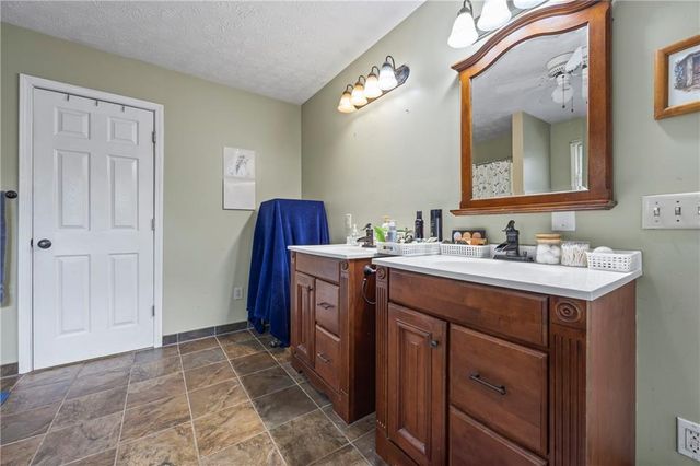 5041 Highway 332, Hoschton, GA 30548