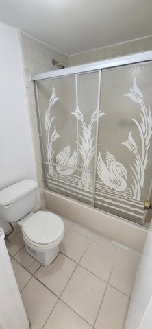 13390 NE 7th Avenue 304, North Miami, FL 33161