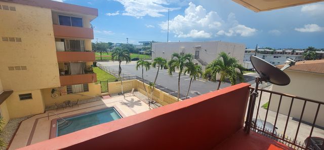 13390 NE 7th Avenue 304, North Miami, FL 33161