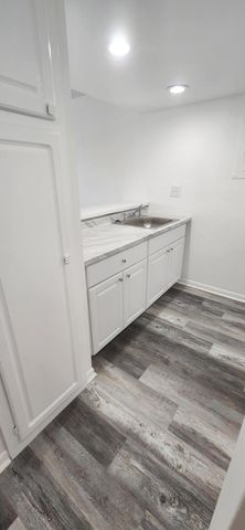 13390 NE 7th Avenue 304, North Miami, FL 33161