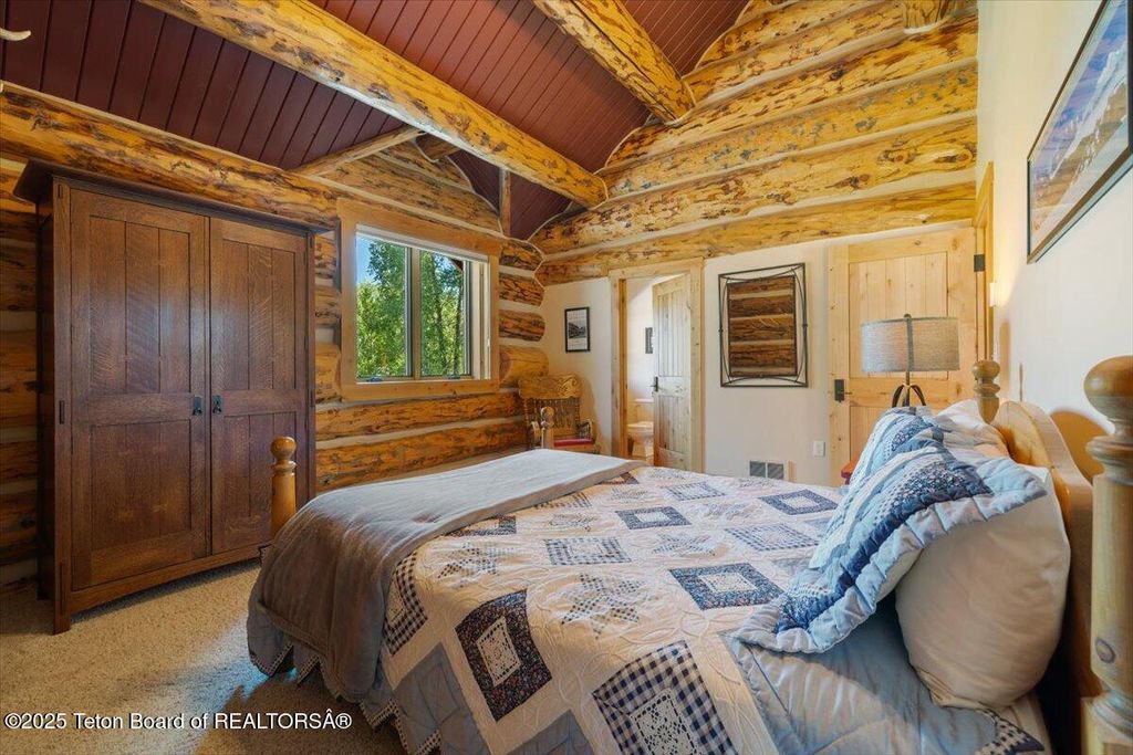 3932 W LINN RANCH Road, Wilson, WY 83014 photo 21