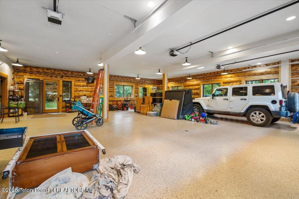 3932 W LINN RANCH Road, Wilson, WY 83014 photo 41